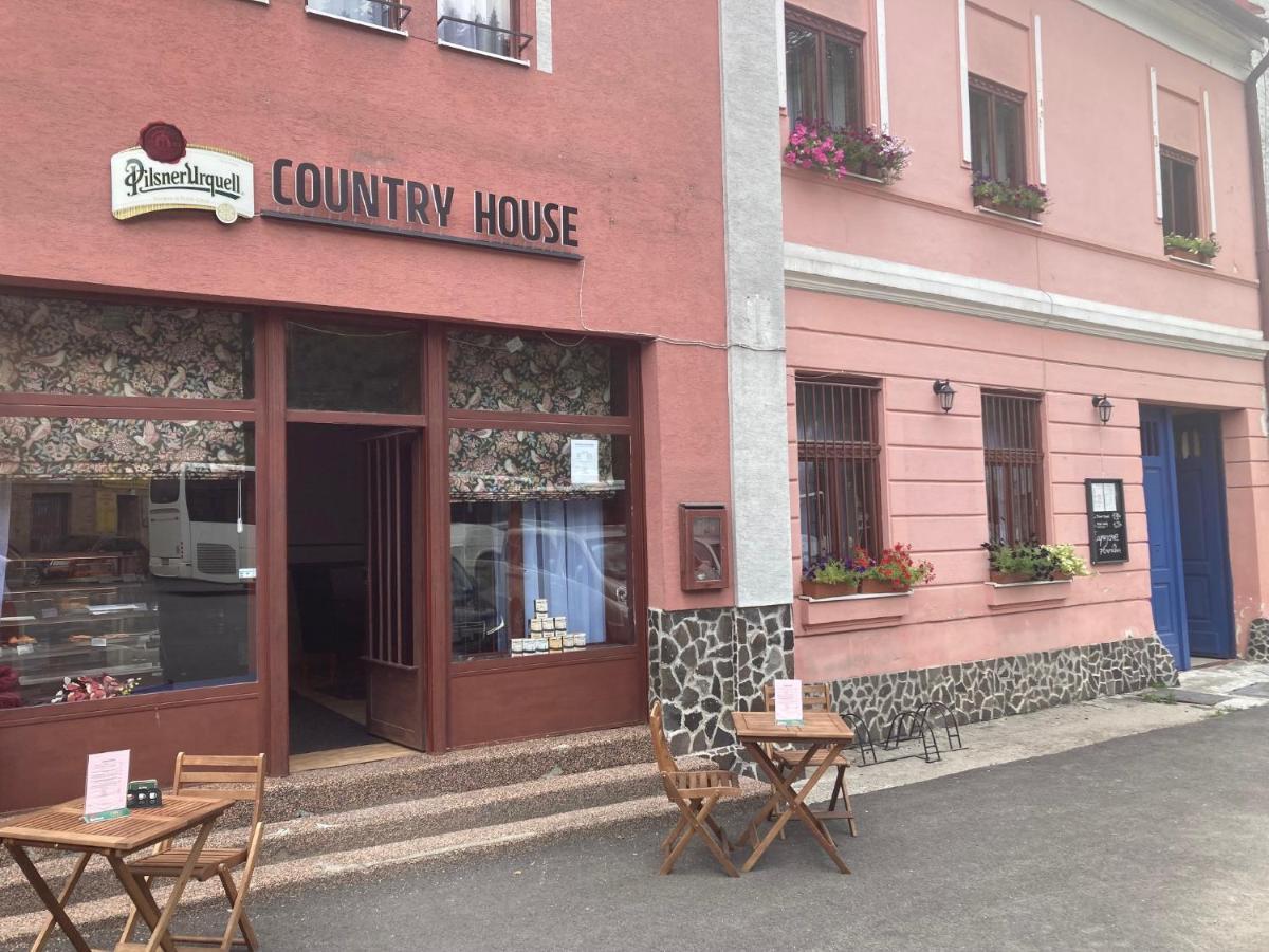 Country House & Restaurant Hronec エクステリア 写真